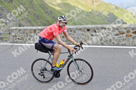 Photo #2384408 | 24-07-2022 14:18 | Passo Dello Stelvio - Prato side BICYCLES