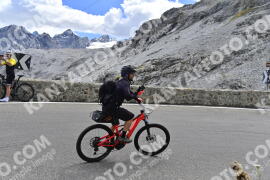 Photo #2811200 | 04-09-2022 13:00 | Passo Dello Stelvio - Prato side BICYCLES