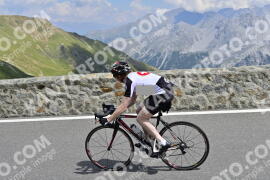 Photo #2384337 | 24-07-2022 14:12 | Passo Dello Stelvio - Prato side BICYCLES