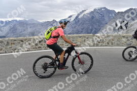 Photo #2247329 | 07-07-2022 13:43 | Passo Dello Stelvio - Prato side BICYCLES