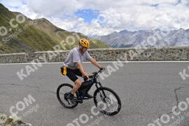 Photo #2765781 | 28-08-2022 13:23 | Passo Dello Stelvio - Prato side BICYCLES