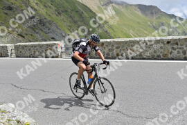 Photo #2418218 | 27-07-2022 12:09 | Passo Dello Stelvio - Prato side BICYCLES
