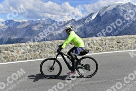 Photo #2757254 | 26-08-2022 14:20 | Passo Dello Stelvio - Prato side BICYCLES