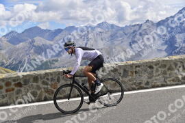 Photo #2796083 | 02-09-2022 12:29 | Passo Dello Stelvio - Prato side BICYCLES