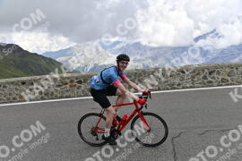 Photo #2419842 | 27-07-2022 13:09 | Passo Dello Stelvio - Prato side BICYCLES