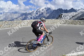 Photo #2835285 | 06-09-2022 15:18 | Passo Dello Stelvio - Prato side BICYCLES