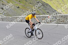 Photo #2406839 | 26-07-2022 13:32 | Passo Dello Stelvio - Prato side BICYCLES