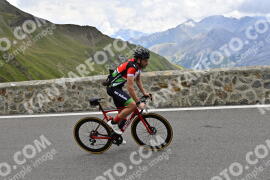 Photo #2405559 | 26-07-2022 11:36 | Passo Dello Stelvio - Prato side BICYCLES