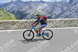 Photo #2247126 | 07-07-2022 13:15 | Passo Dello Stelvio - Prato side BICYCLES