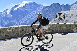 Photo #2293943 | 13-07-2022 10:52 | Passo Dello Stelvio - Prato side BICYCLES
