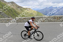 Photo #2460157 | 31-07-2022 13:52 | Passo Dello Stelvio - Prato side BICYCLES
