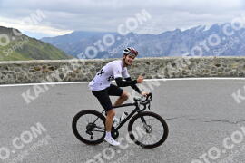 Photo #2441000 | 30-07-2022 11:15 | Passo Dello Stelvio - Prato side BICYCLES
