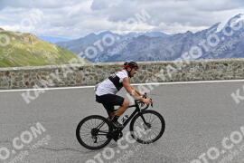 Photo #2460168 | 31-07-2022 13:52 | Passo Dello Stelvio - Prato side BICYCLES