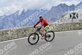 Photo #2447837 | 30-07-2022 13:33 | Passo Dello Stelvio - Prato side BICYCLES