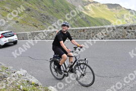 Photo #2427266 | 28-07-2022 11:57 | Passo Dello Stelvio - Prato side BICYCLES