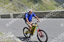 Photo #2577105 | 10-08-2022 12:07 | Passo Dello Stelvio - Prato side BICYCLES