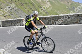 Photo #2370896 | 22-07-2022 13:02 | Passo Dello Stelvio - Prato side BICYCLES