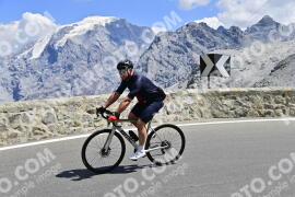 Photo #2359078 | 19-07-2022 14:34 | Passo Dello Stelvio - Prato side BICYCLES