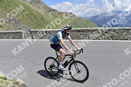Photo #2420111 | 27-07-2022 13:26 | Passo Dello Stelvio - Prato side BICYCLES