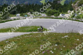 Photo #3679535 | 31-07-2023 13:40 | Pordoi Pass BICYCLES