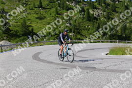 Photo #3623944 | 29-07-2023 10:09 | Pordoi Pass BICYCLES