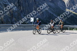 Photo #3732419 | 06-08-2023 10:09 | Gardena Pass BICYCLES