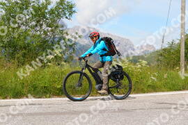 Photo #3628902 | 29-07-2023 11:23 | Pordoi Pass BICYCLES