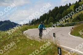 Foto #3583068 | 26-07-2023 13:03 | Gardena Pass BICYCLES