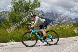 Foto #3742017 | 06-08-2023 12:50 | Pordoi Pass BICYCLES