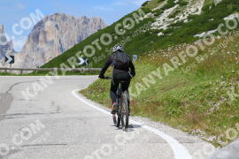 Photo #3759088 | 08-08-2023 12:11 | Pordoi Pass BICYCLES