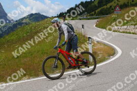 Photo #3678323 | 31-07-2023 13:07 | Gardena Pass BICYCLES