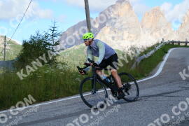 Photo #3734260 | 06-08-2023 10:00 | Pordoi Pass BICYCLES