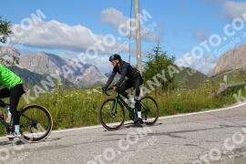 Photo #3735207 | 06-08-2023 10:31 | Pordoi Pass BICYCLES