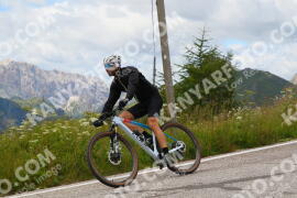 Photo #3741916 | 06-08-2023 12:43 | Pordoi Pass BICYCLES