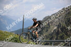 Photo #3512658 | 17-07-2023 11:35 | Umbrail Pass BICYCLES