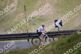 Photo #2422888 | 27-07-2022 12:56 | Passo Dello Stelvio - Peak BICYCLES