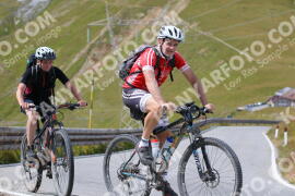Photo #2490166 | 02-08-2022 15:00 | Passo Dello Stelvio - Peak BICYCLES