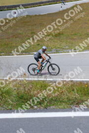 Foto #2431519 | 29-07-2022 12:30 | Passo Dello Stelvio - die Spitze BICYCLES