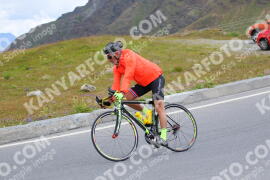 Foto #2411167 | 26-07-2022 12:21 | Passo Dello Stelvio - die Spitze BICYCLES