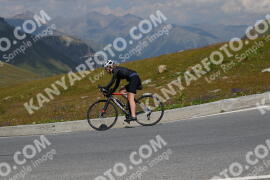Photo #2390038 | 24-07-2022 12:47 | Passo Dello Stelvio - Peak BICYCLES