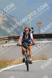 Foto #2423447 | 27-07-2022 10:25 | Passo Dello Stelvio - die Spitze BICYCLES