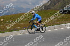 Photo #2390994 | 24-07-2022 12:58 | Passo Dello Stelvio - Peak BICYCLES