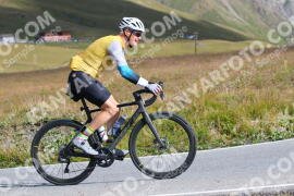 Photo #2482364 | 02-08-2022 09:53 | Passo Dello Stelvio - Peak BICYCLES