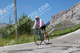 Foto #2557374 | 09-08-2022 12:31 | Pordoi Pass BICYCLES