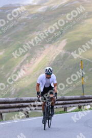 Photo #2410403 | 26-07-2022 11:01 | Passo Dello Stelvio - Peak BICYCLES