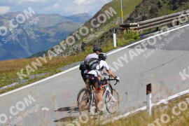 Foto #2429655 | 29-07-2022 11:45 | Passo Dello Stelvio - die Spitze BICYCLES