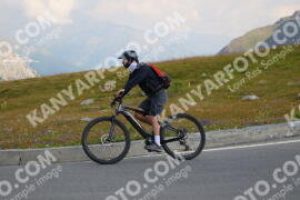 Foto #2379347 | 24-07-2022 10:10 | Passo Dello Stelvio - die Spitze BICYCLES