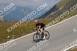Photo #2413296 | 25-07-2022 13:08 | Passo Dello Stelvio - Peak BICYCLES