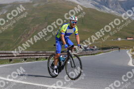 Foto #2376844 | 24-07-2022 09:37 | Passo Dello Stelvio - die Spitze BICYCLES