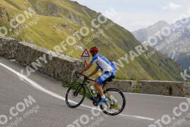 Photo #3935944 | 18-08-2023 12:10 | Passo Dello Stelvio - Prato side BICYCLES